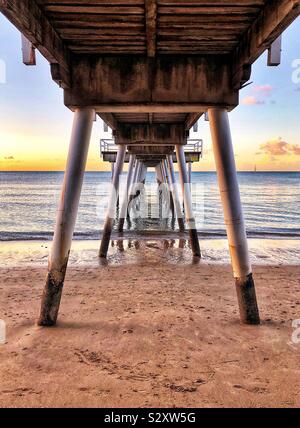 Jetée de Scarness Hervey Bay Fraser Coast Queensland Australie Banque D'Images