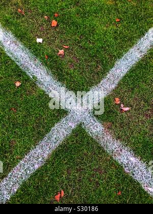 Intersection des lignes sur un terrain de sports Banque D'Images