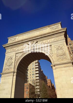 Washington Square arch est situé à Washington Square Park, à Greenwich village au terminus de Fifth Ave., NEW YORK, USA Banque D'Images