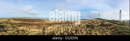 Vue panoramique sur le phare du point le plus au sud de l'Écosse sur le Mull of Galloway, Dumfries et Galloway, en Écosse Banque D'Images