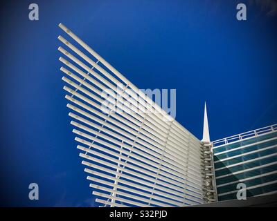 Une aile ouverte de l'ajout de Calatrava au Milwaukee Art Museum du Wisconsin. Photo prise le 17 septembre 2017. Milwaukee, Wisconsin/États-Unis. Banque D'Images