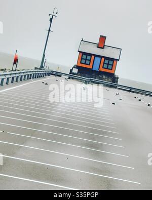 'Holiday Home' de Richard Woods - installation artistique à Folkestone, Kent, Royaume-Uni Banque D'Images