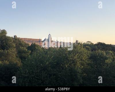 Vue sur le Britannia Royal Naval College de Dartmouth, Devon. Angleterre Banque D'Images