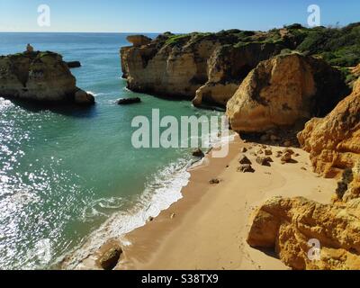 Plage de Praia de São Rafael en Algarve, Portugal Banque D'Images