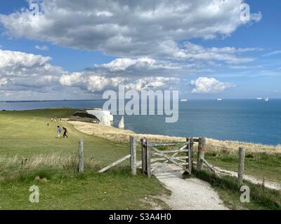 Vue sur Old Harry Rocks depuis Ballard en septembre 2020 Banque D'Images