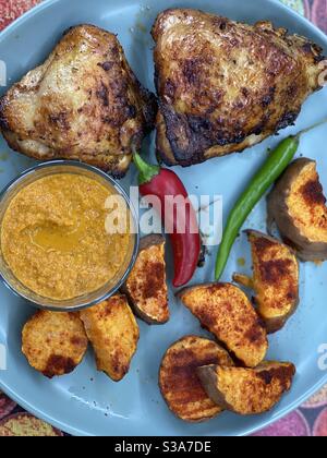 Poulet piri Piri sur l'assiette. Banque D'Images