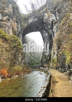 Parc national de Natural Bridge en Virginie. Banque D'Images