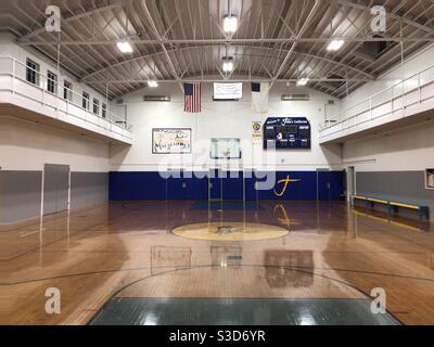 Gymnase de basket-ball d'école secondaire en Californie Etats-Unis Banque D'Images