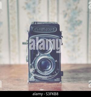 Appareil photo à double objectif Minoltacord vintage Banque D'Images