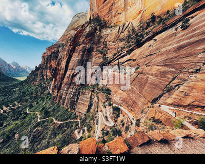 Sentier sinueux menant à Angel’s Landing dans le parc national de Zion Banque D'Images