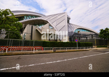 Le Tokyo Tatsumi International Swimming Centre ou Tatsumi Water Polo Centre est situé au 2 Chome-8-10 Tatsumi, Koto Ward, Tokyo, Japon. C'est un stade des Jeux Olympiques de Tokyo 2020, conçu pour la natation. Banque D'Images