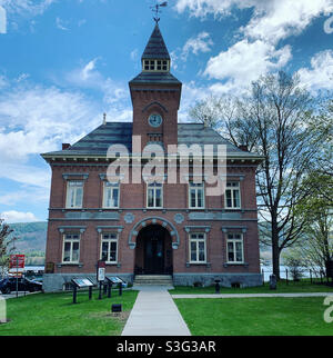 Ancien palais de justice, qui abrite maintenant la Lake George Historical Association, Lake George, Warren County, Adirondack Region, New York, États-Unis Banque D'Images