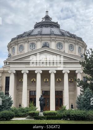 L'Athenaeum roumain, salle de concert dans le centre de Bucarest, Roumanie Banque D'Images