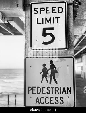 Panneaux, Playground Pier, Atlantic City, New Jersey, États-Unis Banque D'Images