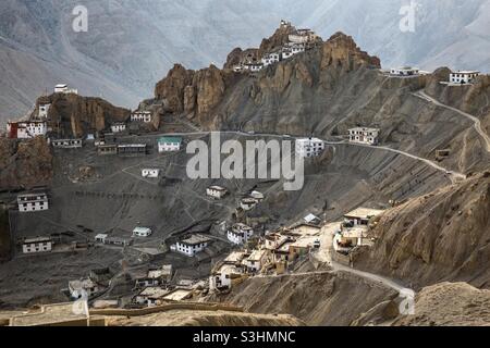 Village de Dhankar dans la vallée de Spiti, Himachal Pradesh, Inde Banque D'Images