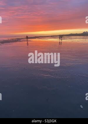 Coucher de soleil sur Worthing Beach Banque D'Images