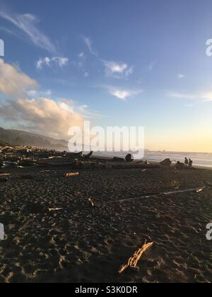 Coucher de soleil sur le site de loisirs de Crissey Field Brookings Oregon Banque D'Images