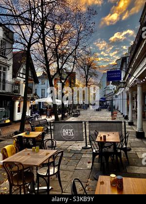 Coucher de soleil dans les Pantiles, Royal Tunbridge Wells Banque D'Images