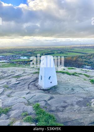 Point de trig de Helsby Hill Banque D'Images