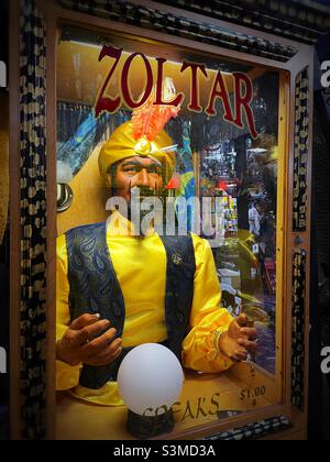 Zoltar est une machine de parc d'attractions de fortune, 2021, États-Unis Banque D'Images