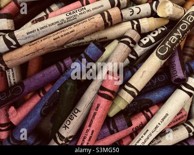 Pile mixte de crayons de cire Banque D'Images