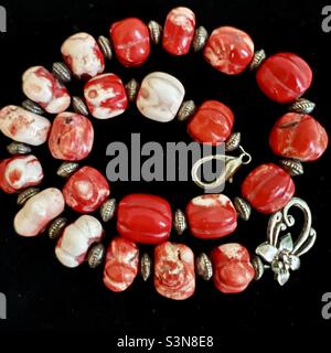 Collier corail rouge Banque D'Images