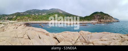 Paysages côtiers près de Shek Pai WAN sur l'île de Lamma à Hong Kong. Banque D'Images