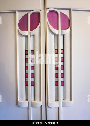 The Hill House à Helensburgh, conçu par Charles Rennie Mackintosh et Margaret Macdonald Mackintosh dans le style de Glasgow. Il a été construit pour l'éditeur de livres de Glasgow Walter Blackie et sa famille. Banque D'Images