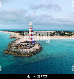 Janvier 2022, Light House, Ocean Cay, l'île privée appartenant à la ligne de croisière MSC, vue de la MSC Divina alors qu'elle navigue pour retourner à Miami, Floride, États-Unis Banque D'Images