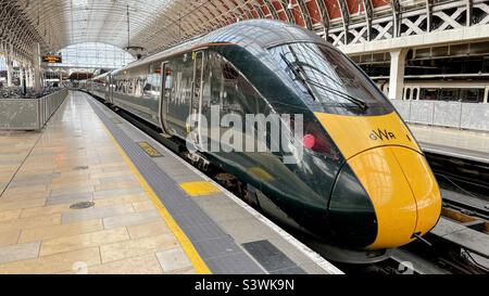 GWR classe 800 Intercity Express train, Paddington Station, Royaume-Uni Banque D'Images