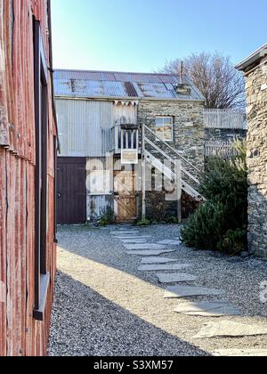 Vieille ville de Cromwell la Cité historique des bâtiments en pierre du patrimoine lors d'une journée d'hiver. Banque D'Images