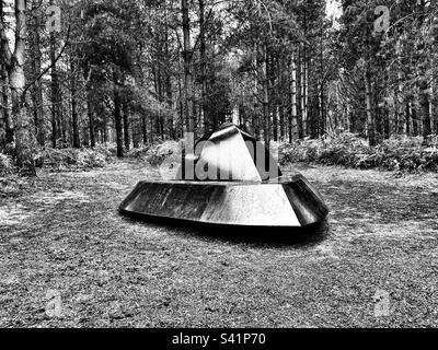 Modèle de l'OVNI qui aurait atterri dans la forêt de Rendelsham en décembre 1980 Suffolk, Angleterre Banque D'Images