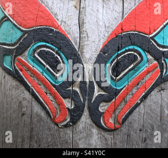 Détail d'un totem au Totem Heritage Centre, Ketchikan, Alaska, États-Unis Banque D'Images