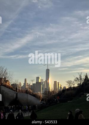 Randonneurs dans le parc de la petite île de New York. Photo prise à New York en décembre 2022 Banque D'Images