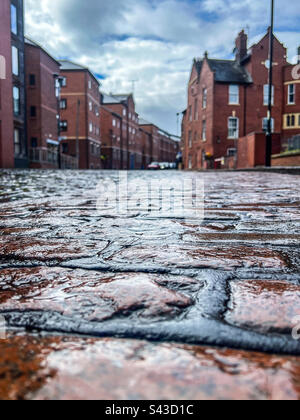 Rue pavée dans les appels du centre-ville de Leeds Banque D'Images