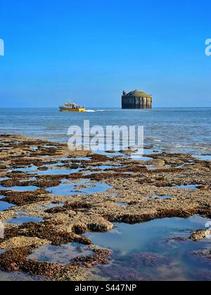 Aberdégel caisson dans le chenal de Bristol, la prise d'eau de mer pour la centrale électrique d'Aberdémissioned. Banque D'Images