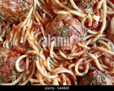 Spaghetti et boulettes de viande Banque D'Images