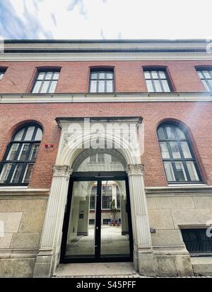 Beaux bâtiments anciens dans le centre de Copenhague, Danemark. Banque D'Images