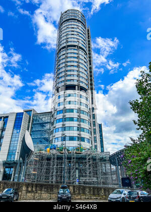 Bridgewater place dans le centre-ville de Leeds avec échafaudages Banque D'Images