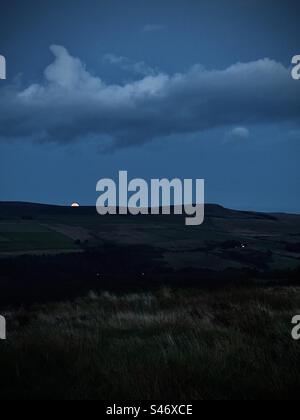 Super Moon Rising, Peak District Banque D'Images