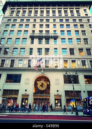 Le siège d'Amazon est situé au 424 Fifth Avenue dans le bâtiment Lord and Taylor, 2024, New York City, États-Unis. Banque D'Images