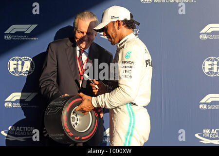 &# Xa9 ; Photo4 / LaPresse 16/03/2019 Melbourne, Australie Le Sport Grand Prix de Formule 1 l'Australie 2019 Dans le pic : célébration, de qualification : Pole Posotion Lewis Hamilton (GBR) Mercedes AMG F1 W10 puissance EQ, 2e place Valtteri Bottas (FIN) Mercedes AMG F1 W10 puissance EQ, 3e place Sebastian Vettel (GER) Scuderia Ferrari SF90 Banque D'Images