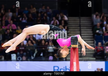 Liverpool, Royaume-Uni. 16 mars, 2019. Leah Rockett (gymnastique) Durham Sounth effectue le bean dans Women's Premier Dauphin total au cours de la gymnastique 2019 Championnats britanniques à M&S Bank Arena le Samedi, 16 mars 2019. LIVERPOOL EN ANGLETERRE. (Usage éditorial uniquement, licence requise pour un usage commercial. Aucune utilisation de pari, de jeux ou d'un seul club/ligue/dvd publications.) Crédit : Taka G Wu/Alamy News Banque D'Images