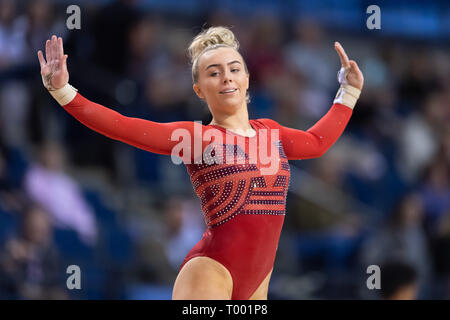 Liverpool, Royaume-Uni. 16 mars, 2019. Isla Park Warr (École de Wrekin Gym) effectue des exercices au sol dans les hauts Dauphin total au cours de la gymnastique 2019 Championnats britanniques à M&S Bank Arena le Samedi, 16 mars 2019. LIVERPOOL EN ANGLETERRE. (Usage éditorial uniquement, licence requise pour un usage commercial. Aucune utilisation de pari, de jeux ou d'un seul club/ligue/dvd publications.) Crédit : Taka G Wu/Alamy News Banque D'Images