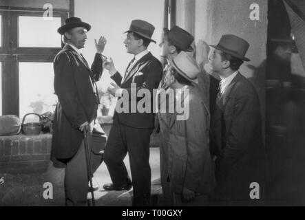 Un che servono questi quattrini, ITA, 1942, Eduardo De Filippo (1), Peppino De Filippo (2), Paolo Stoppa (3), film italien réalisé par Esodo Pratelli, Banque D'Images