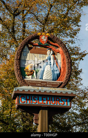 Village de Chislehurst, signe Royal Parade, Chislehurst, dans le Kent Banque D'Images