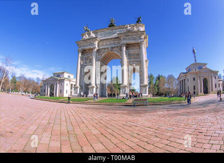 Milan - Italie, l'Arc de la paix porte d'entrée du parc Sempione Banque D'Images