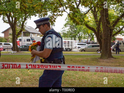 Christchurch, Canterbury, Nouvelle-Zélande, le 17 mars 2019 : Des fleurs pour se souvenir des victimes de la Le 15 mars 2019 coups de mosquée de Christchurch Banque D'Images