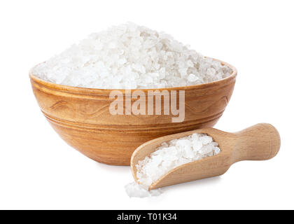 Le sel de mer dans un bol en céramique Banque D'Images