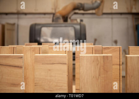 Matériaux en bois dans un atelier de menuiserie, Close up Banque D'Images